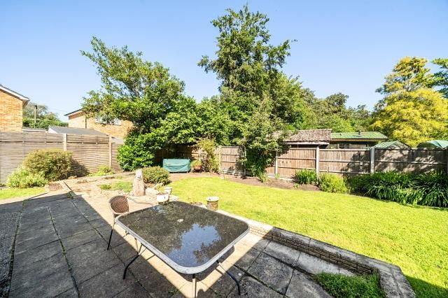 Property photo 2 of 20 Garden