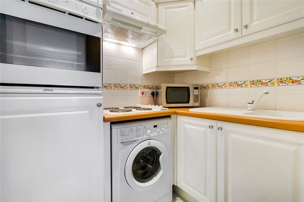 Property photo 2 of 5 Picture No. 06