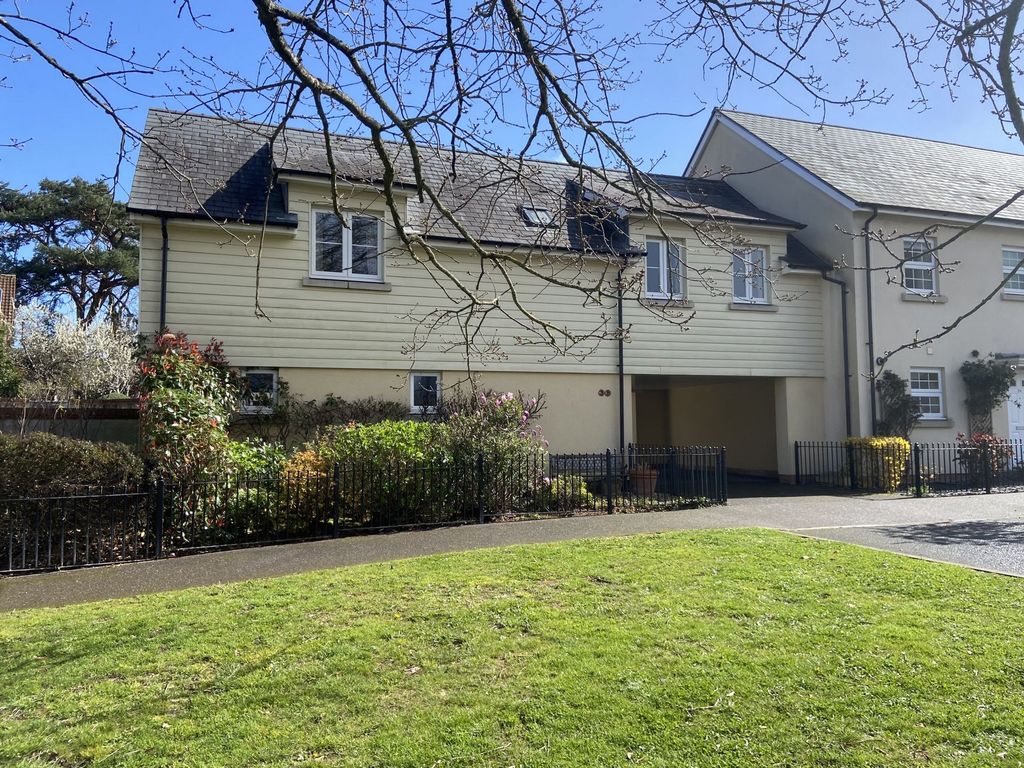 Property photo 1 of 9 Photo 1