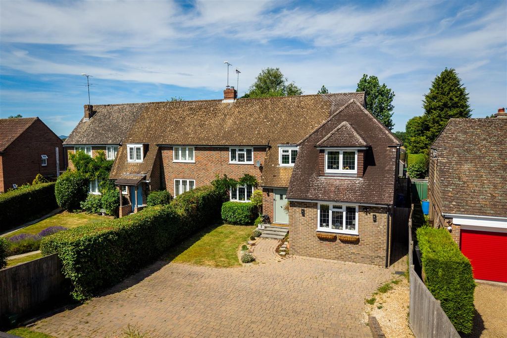Property photo 1 of 23 Highgate-32.Jpg