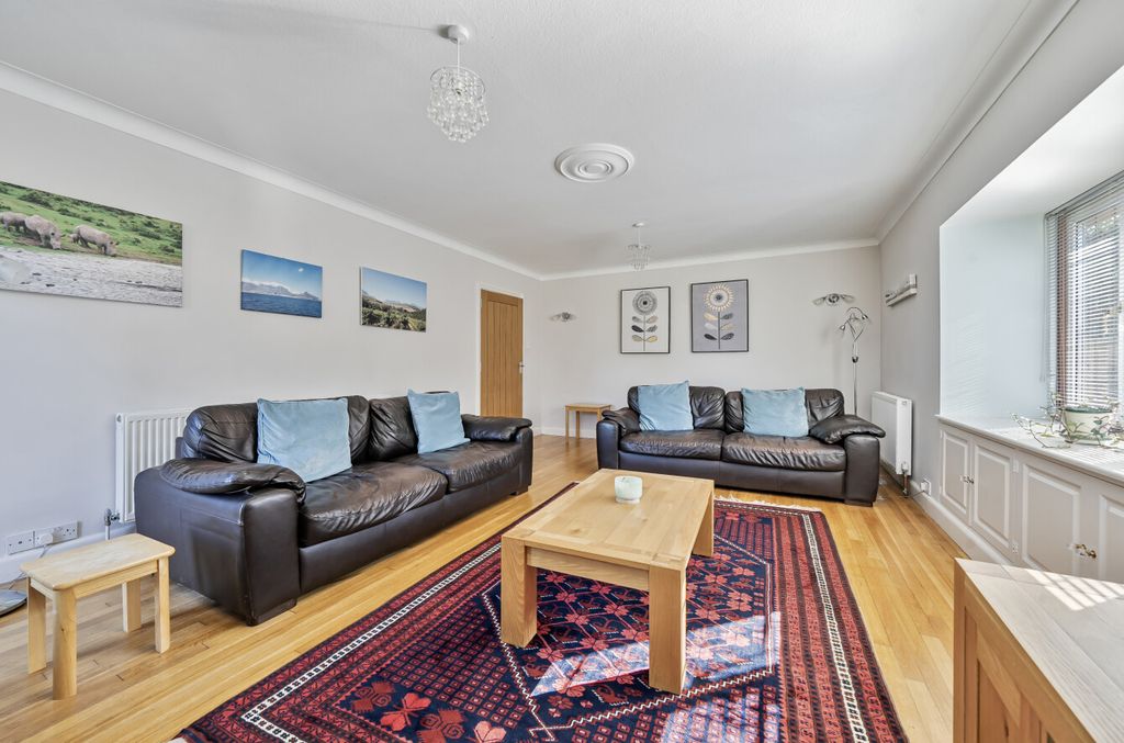 Additional image 20 of 5 bed detached house for saleMerrow, Guildford, Surrey GU1
