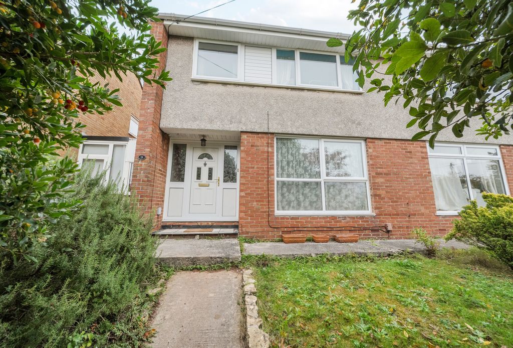 Property photo 1 of 21 Front