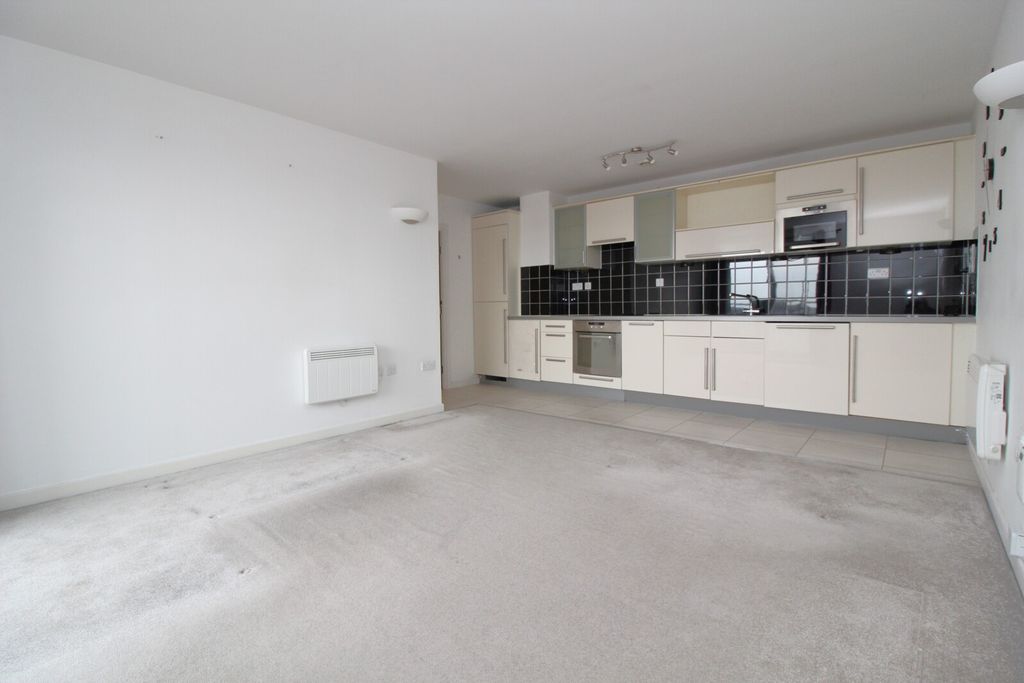 Property photo 2 of 8 Lounge View 2