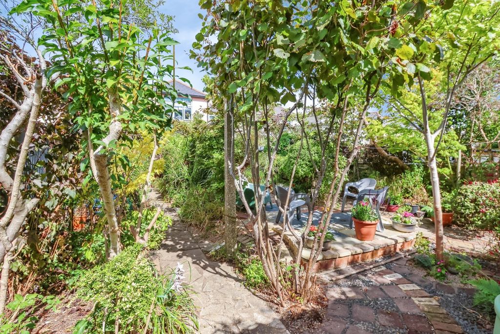 Property photo 2 of 19 Pbox-Img.Jpg