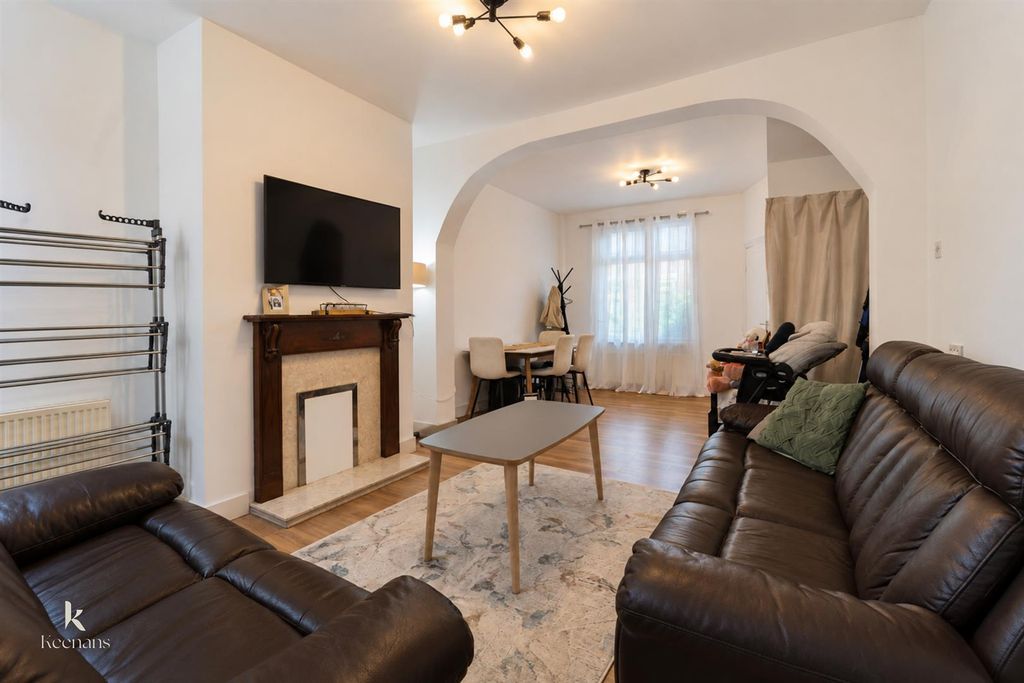 Property photo 1 of 13 ,-09.Jpg