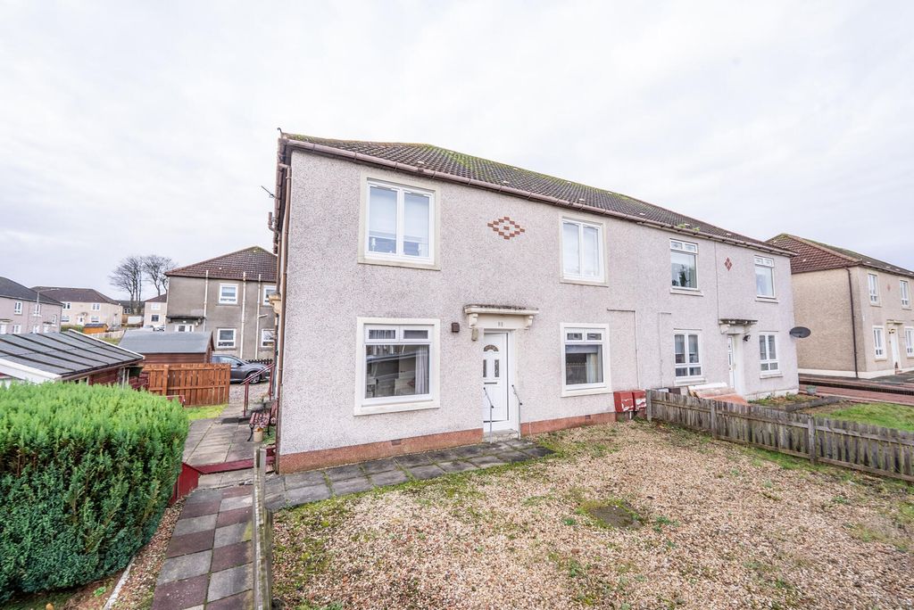 Property photo 1 of 20 Front (Exterior)