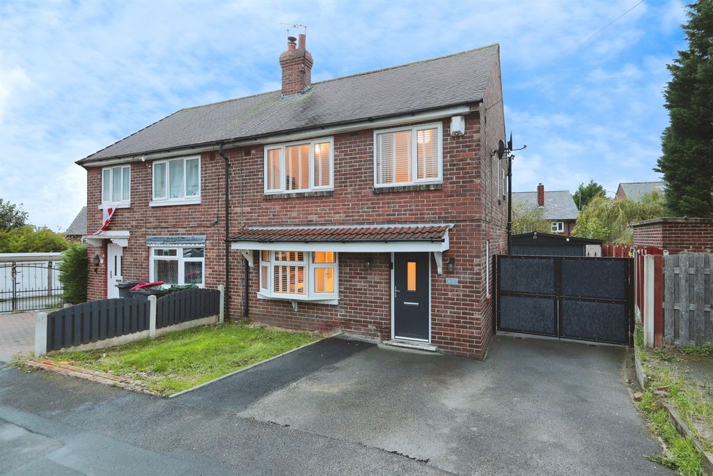 Property photo 1 of 17