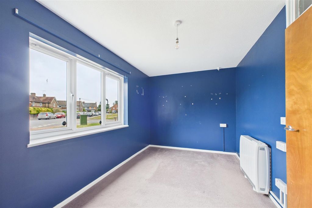 Property photo 2 of 14 Cam01894G0-Pr0302-Still002.Jpg
