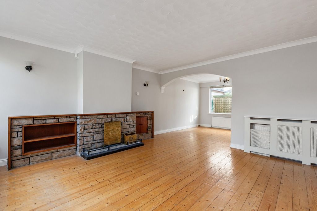 Property photo 3 of 21 Picture No. 07