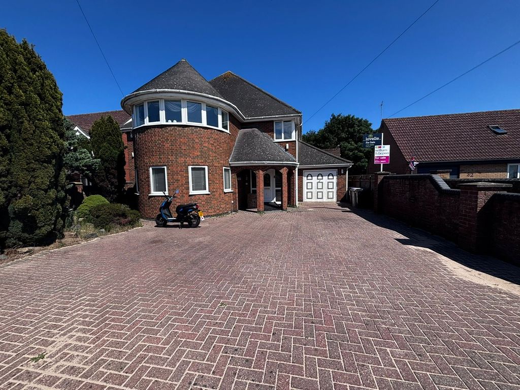 Property photo 1 of 26