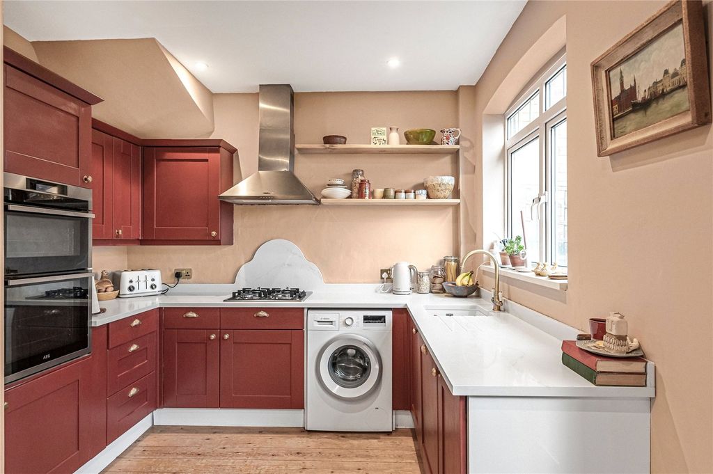 Property photo 3 of 21 Picture No. 09