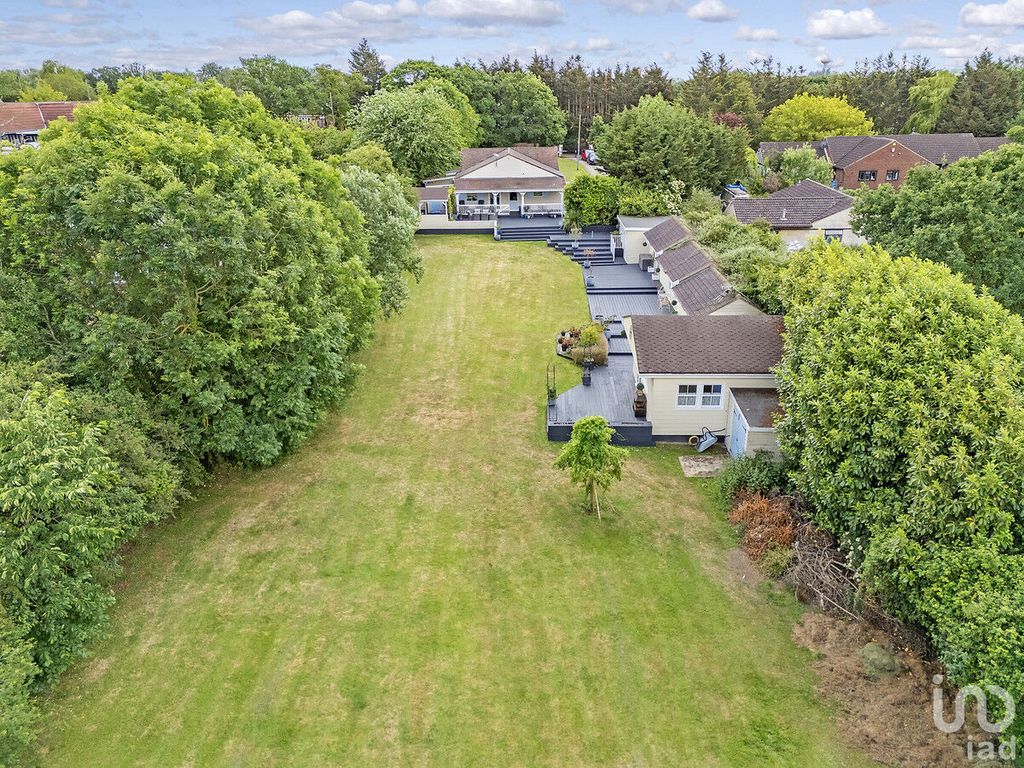 Property photo 1 of 31