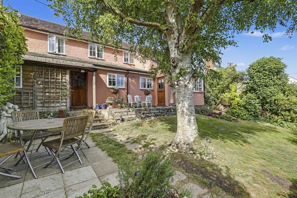 Property photo 1 of 29 Orchard Ls_23.Jpg