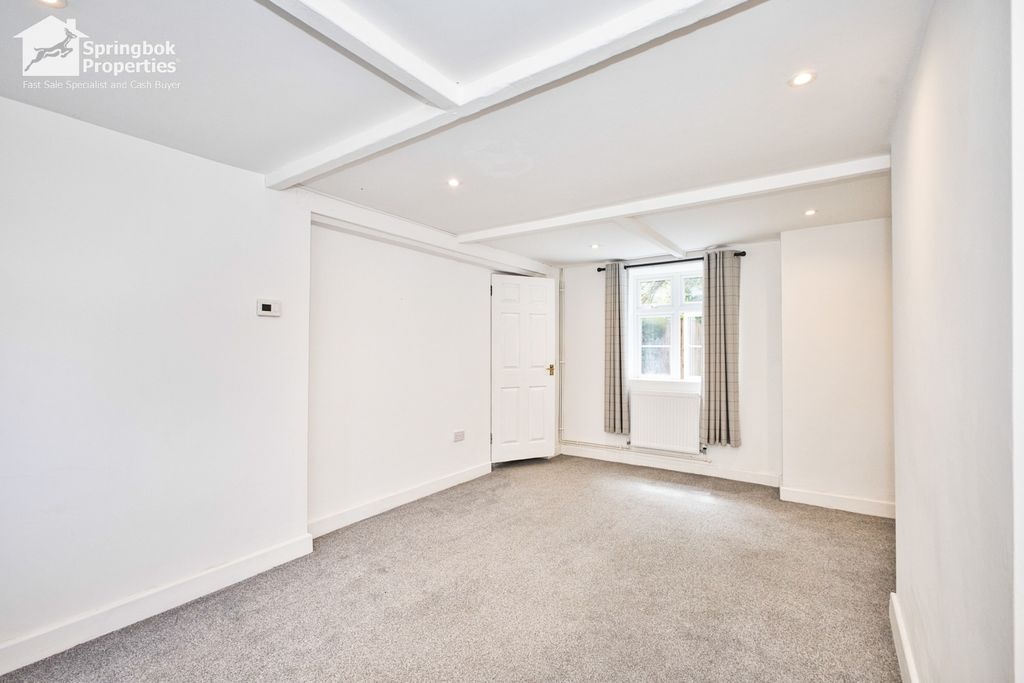 Property photo 2 of 17 Image 1