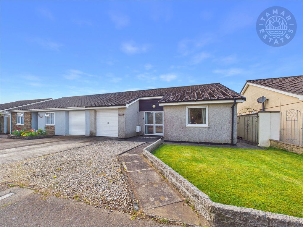 Property photo 1 of 13 Front Aspect