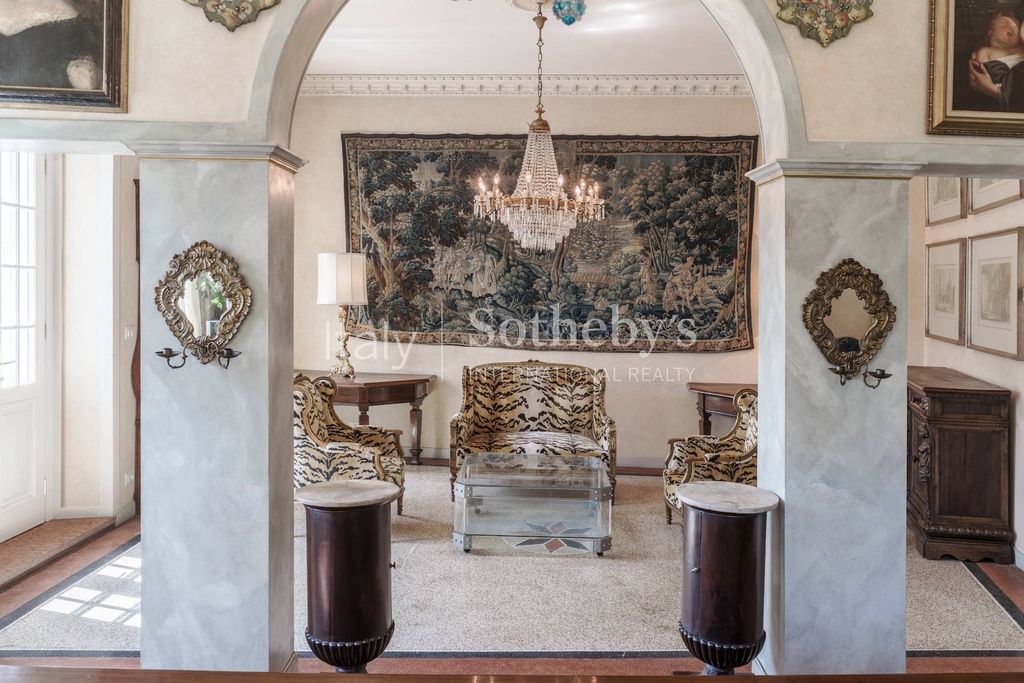 Property photo 3 of 25