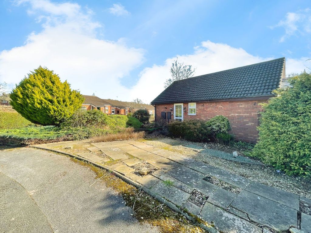 Property photo 2 of 18