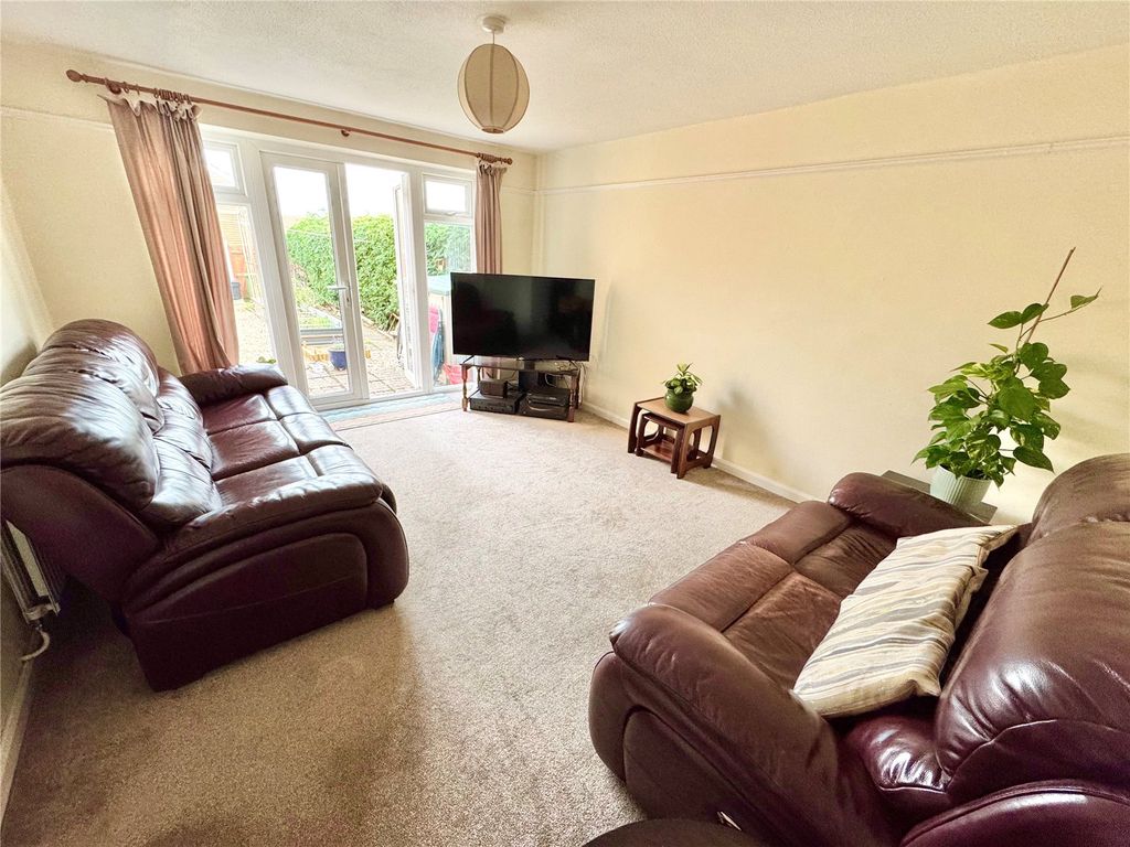 Property photo 3 of 17 Picture No. 23