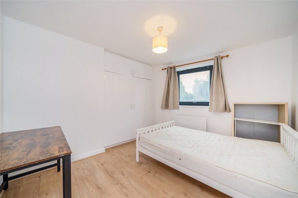Property photo 3 of 6 Bedroom One