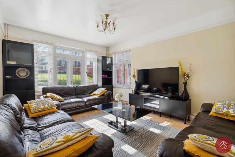 Property photo 3 of 10 Photo 10