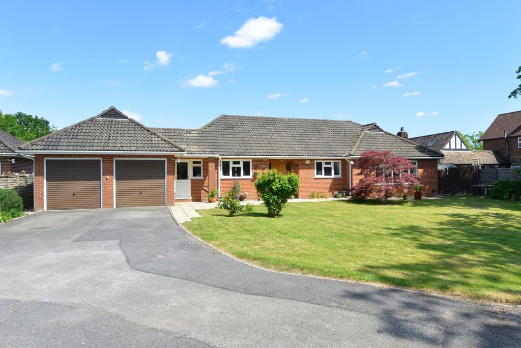 Property photo 1 of 19