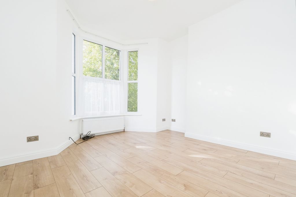 Property photo 2 of 14 9bae124A-A266-ee11-9