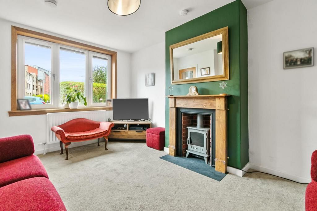 Property photo 2 of 30
