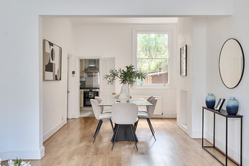 Property photo 3 of 19 1453794-8-6A070c8...