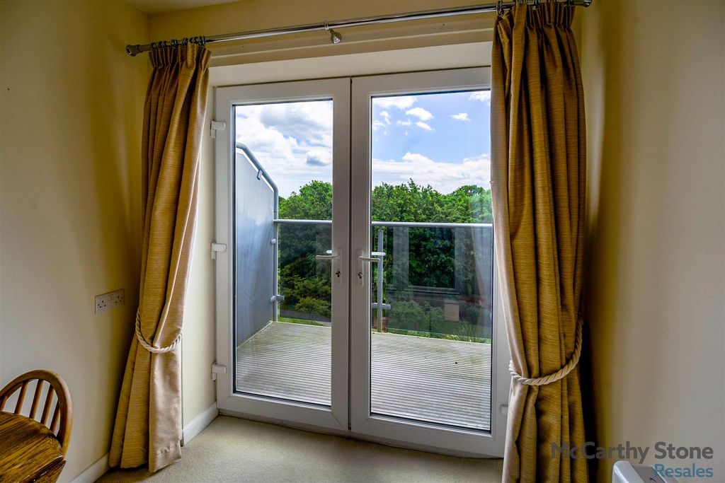 Property photo 3 of 20 Dsc02533-Hdr.Jpg