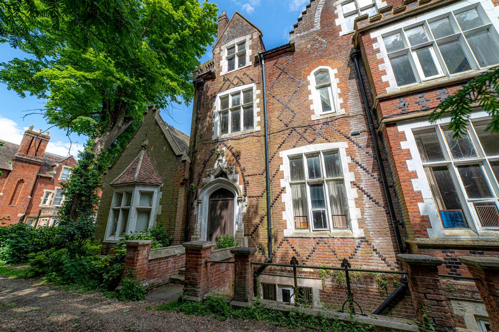 Property photo 1 of 11 Picture 1