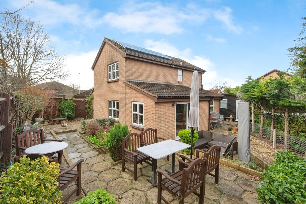 Additional image 19 of 4 bed detached house for saleSanderling Close, Letchworth Garden City, Hertfordshire SG6