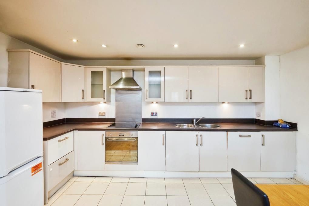 Property photo 2 of 12 View