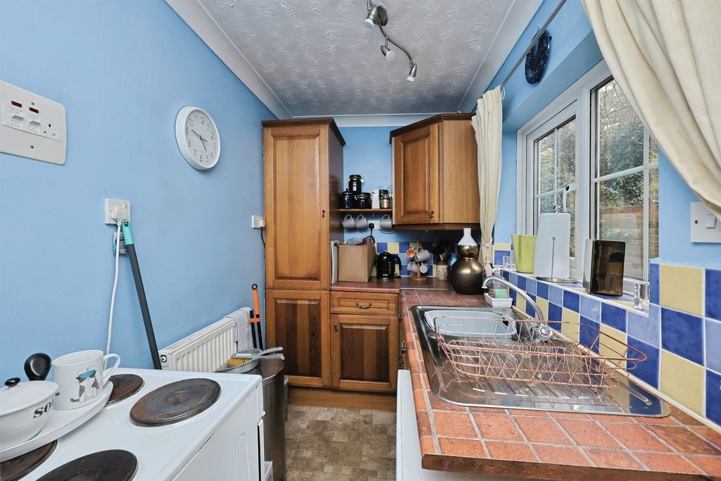 Property photo 2 of 15