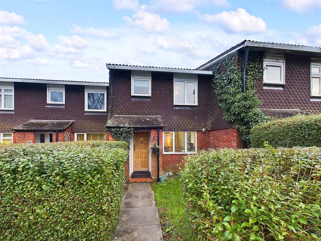 Property photo 1 of 14 Cam03510G0-Pr0244-Still003.Jpg
