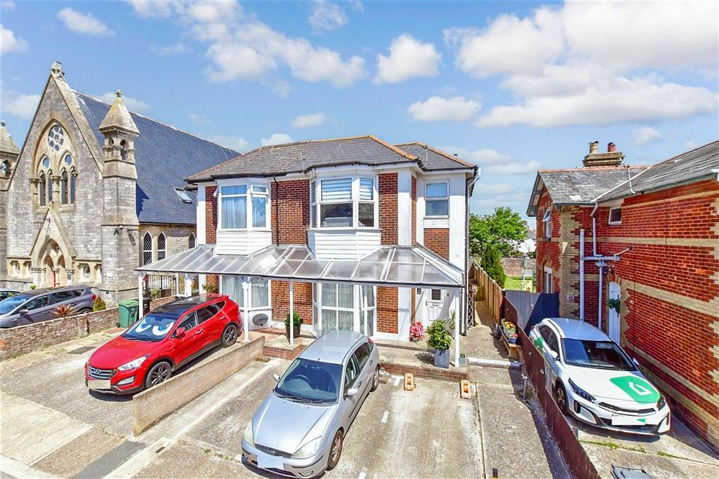 Property photo 1 of 12 External (Brochure)