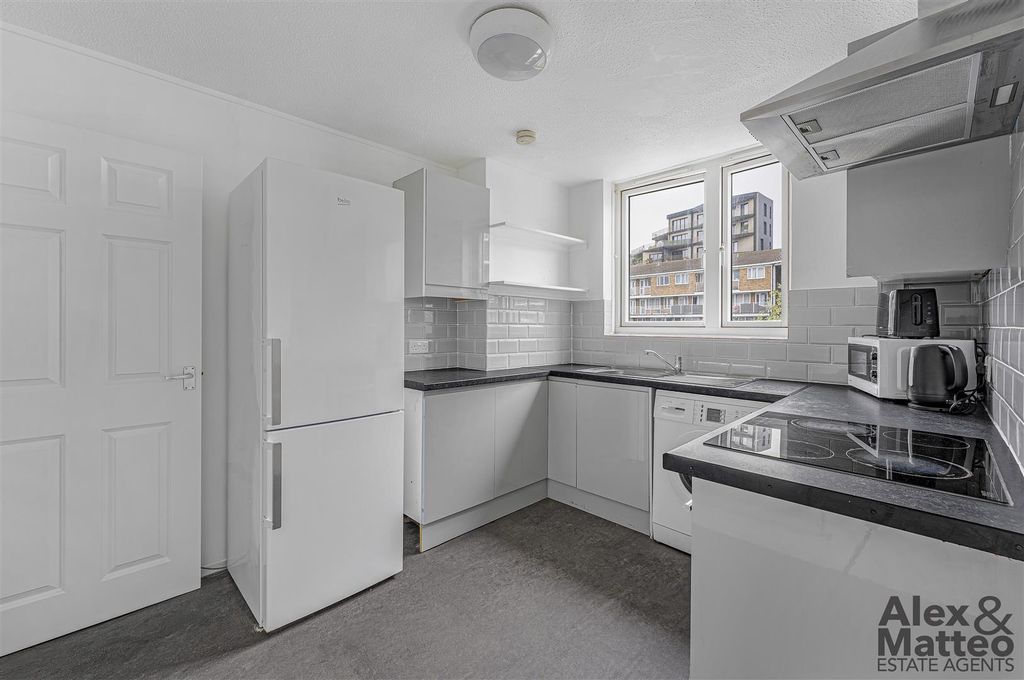 Property photo 2 of 12 Dsc04350.Jpg