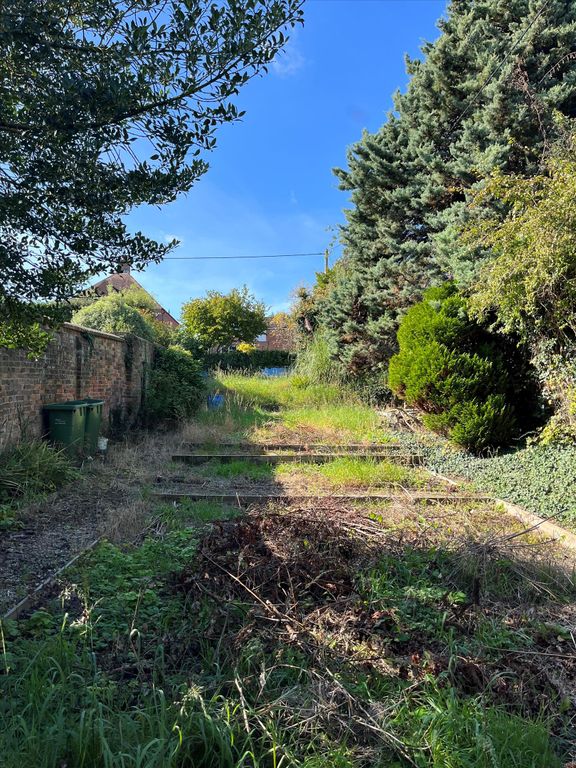 Property photo 2 of 14 Image