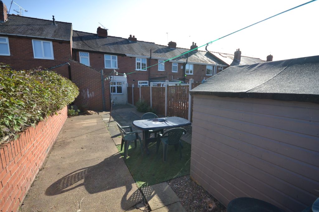Property photo 3 of 17