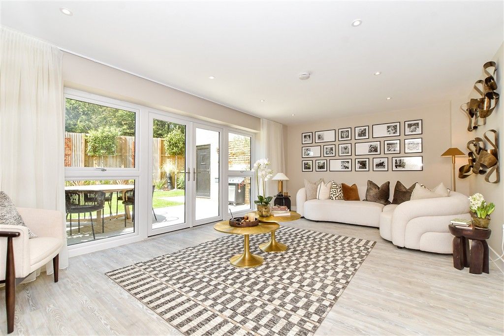 Property photo 3 of 19 Open Plan Living Area