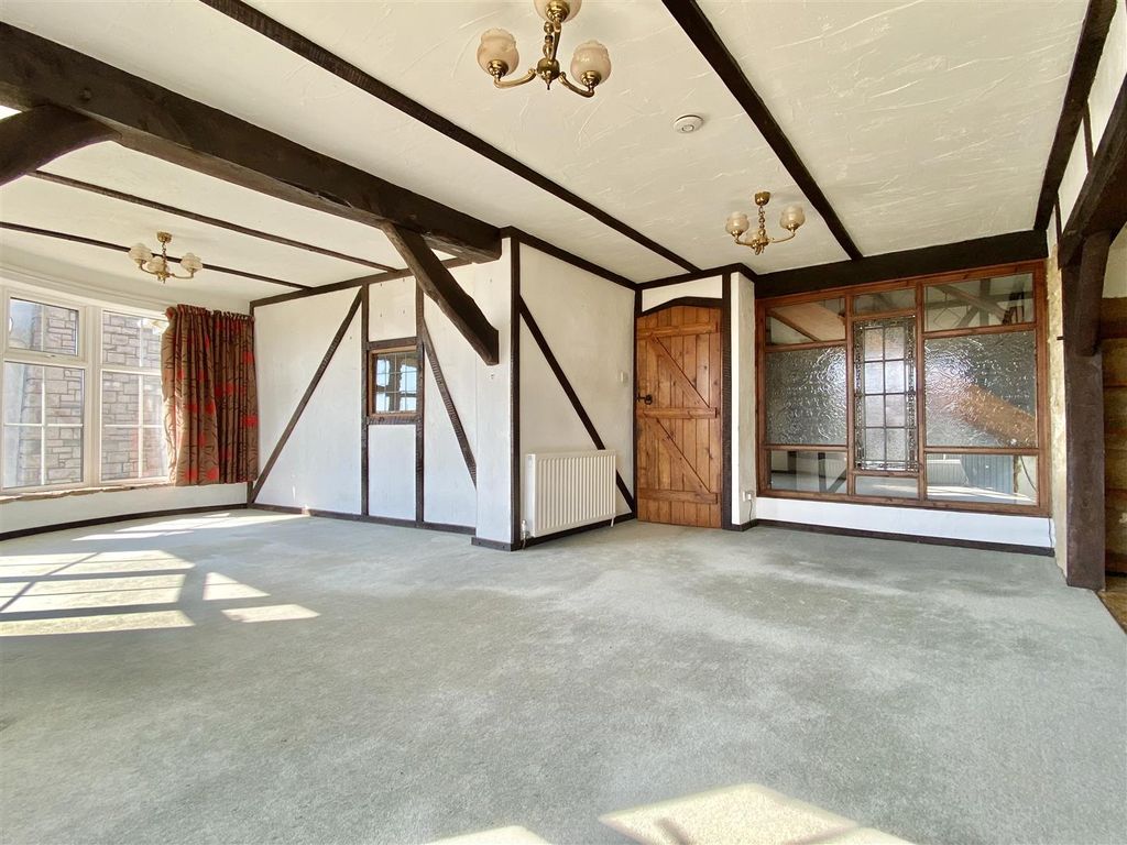 Property photo 2 of 31 Img_4557.Jpeg