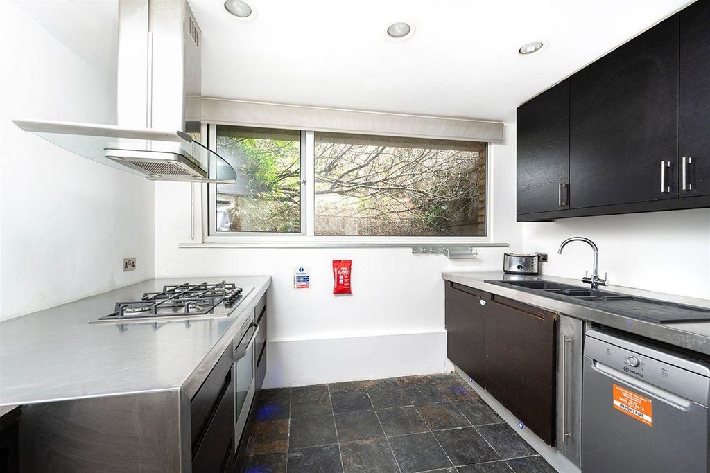 Property photo 3 of 10 Other