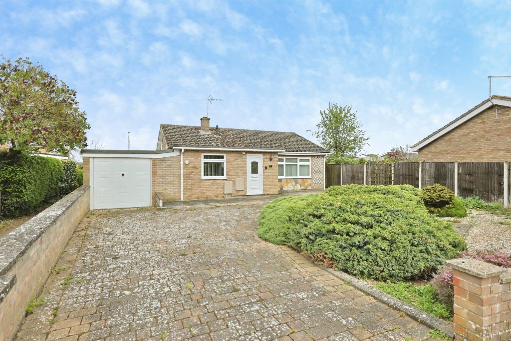 Property photo 2 of 13