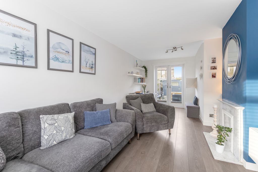 Property photo 2 of 12 Property Image 2