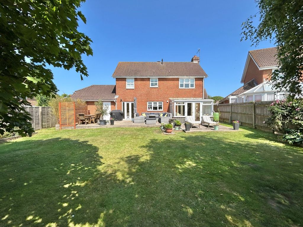 Property photo 3 of 24