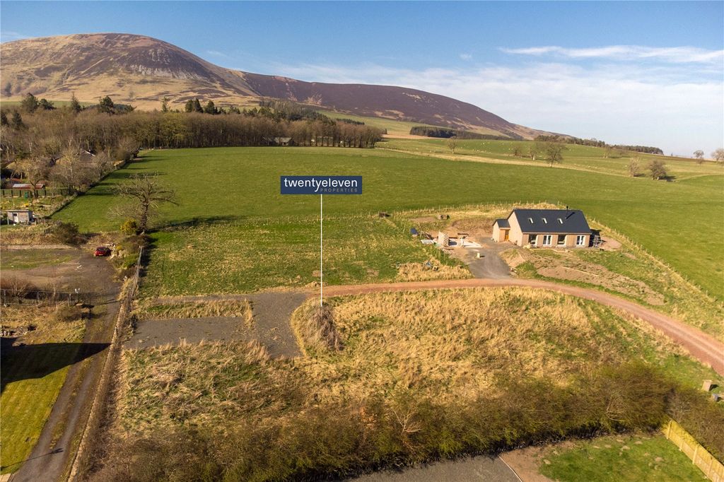 Property photo 3 of 7 Picture No. 02