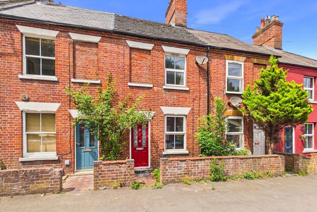 Property photo 1 of 16