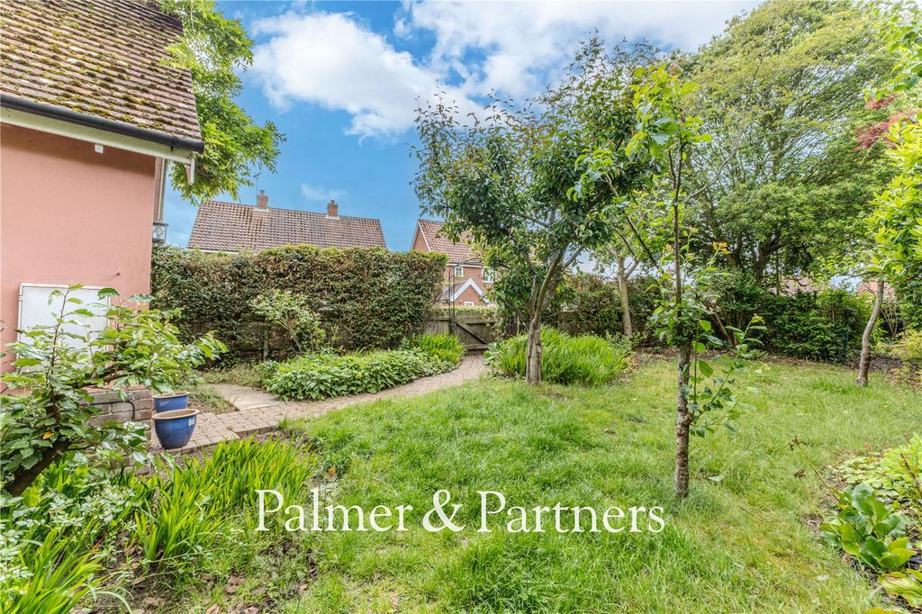 Property photo 2 of 30 Picture No. 07