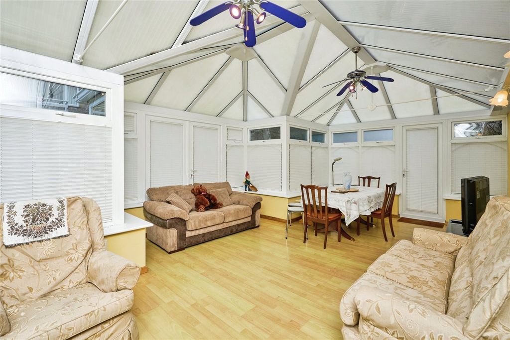 Property photo 3 of 19 Picture No. 07