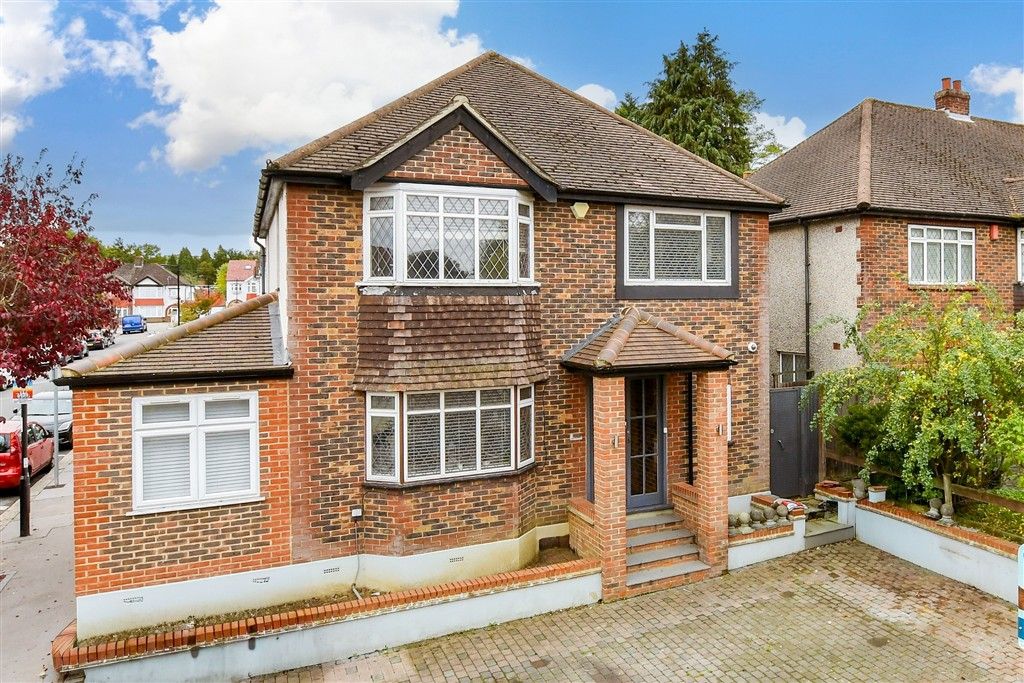 Property photo 2 of 11 External (Web) **