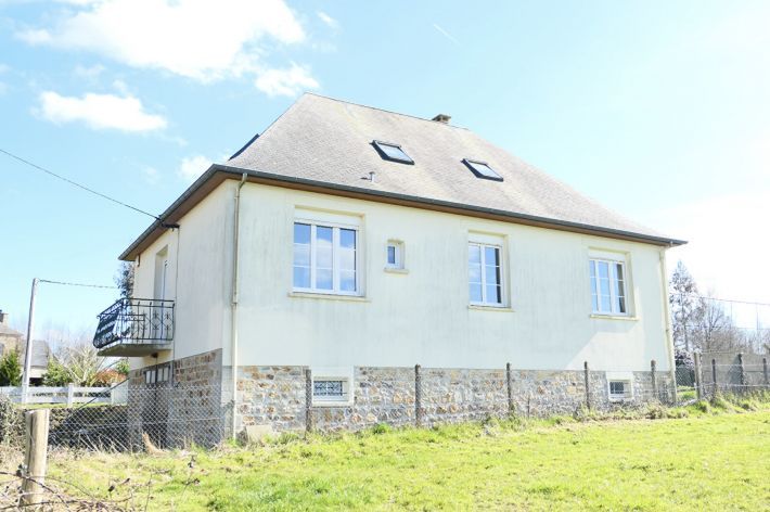 Property photo 2 of 9